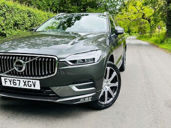 Used Volvo XC60 2017 for sale - 78620002: Photo