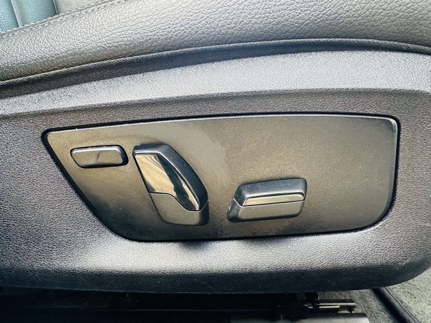 Used BMW 5 Series 2018 for sale - 77917734: Photo 23