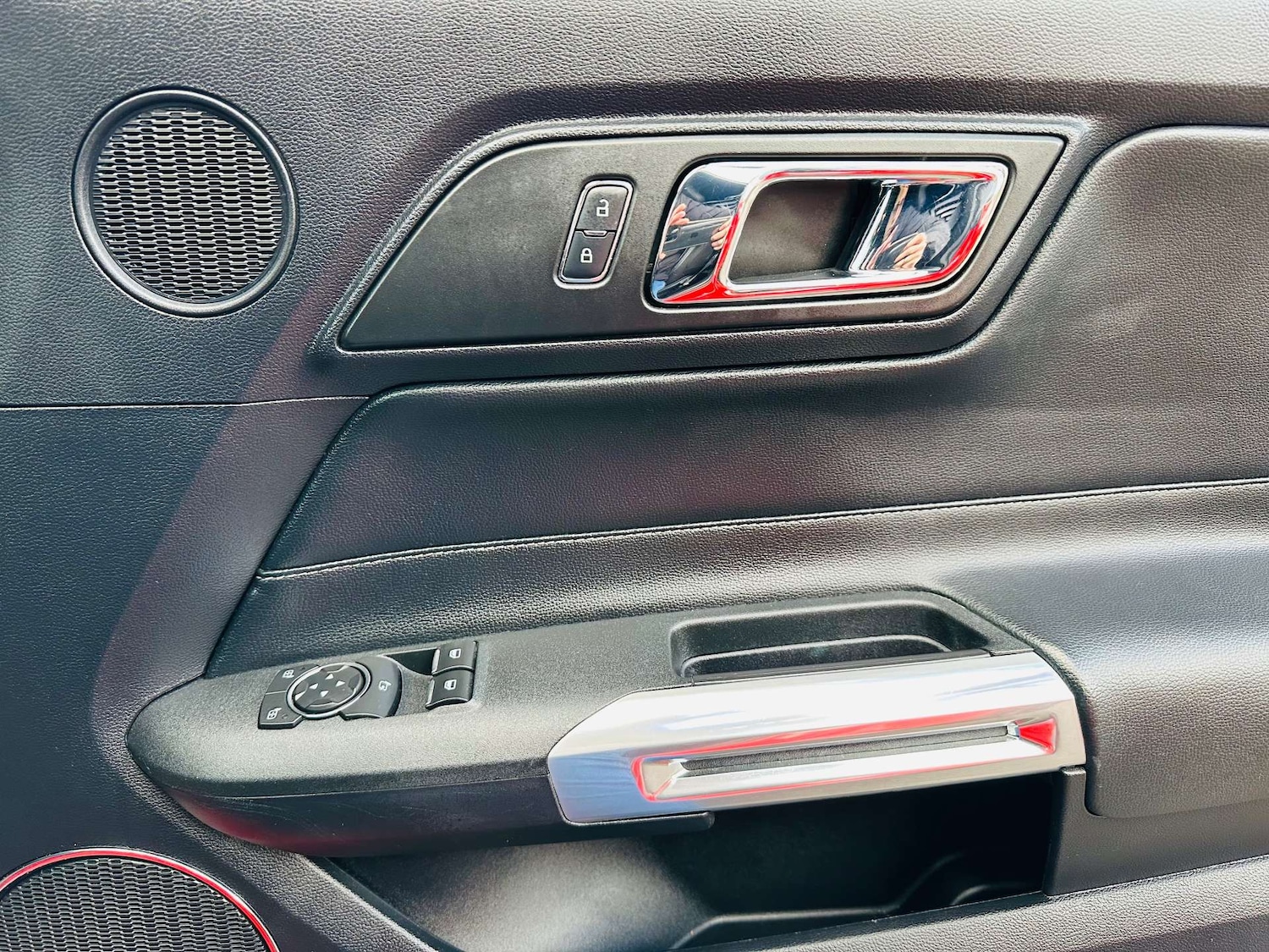 Used Ford Mustang 2018 for sale - 77261398: Photo 26