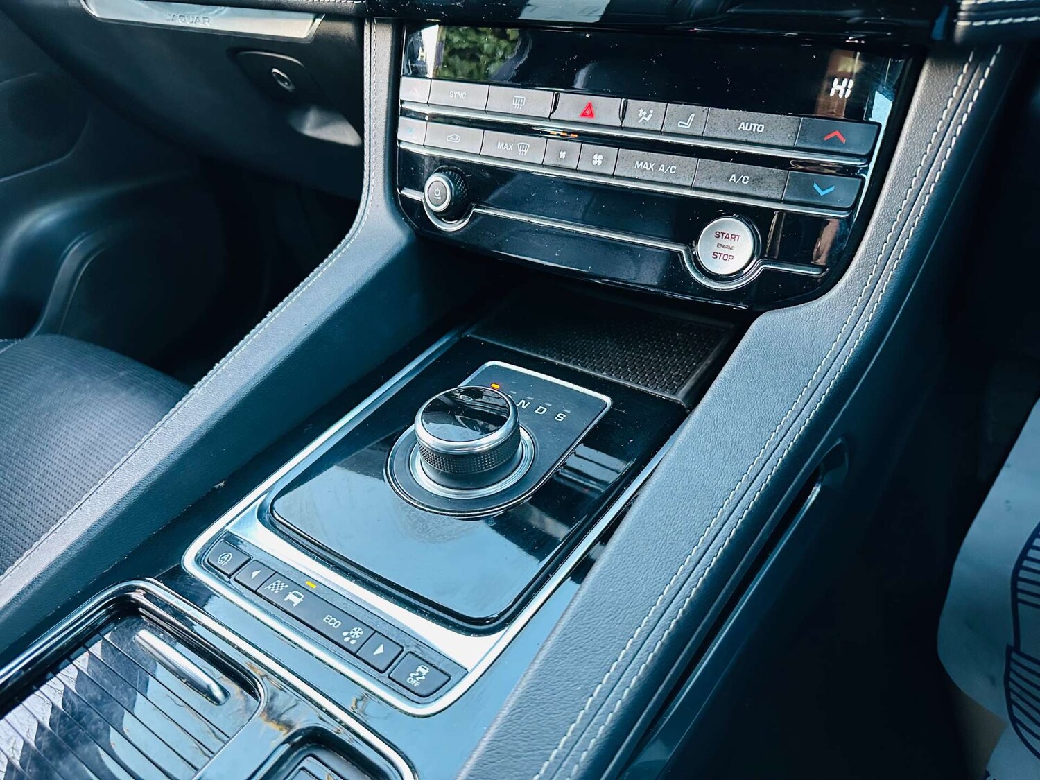 Used Jaguar F-Pace 2019 for sale - 77022647: Photo 15