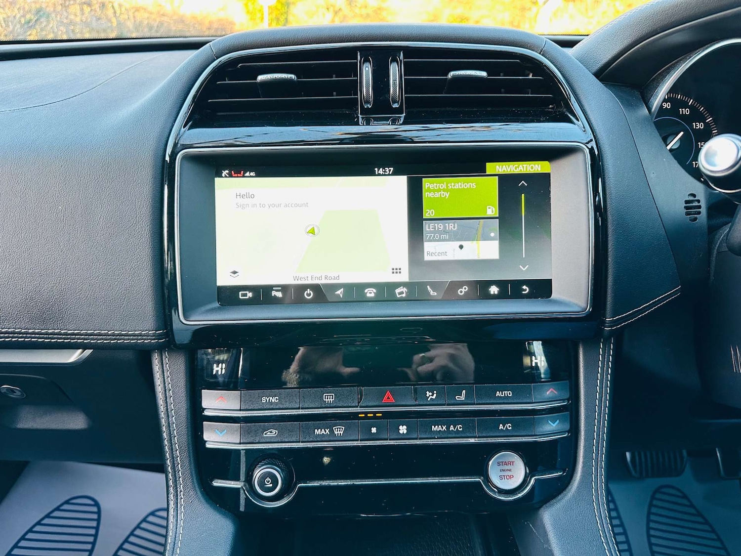 Used Jaguar F-Pace 2019 for sale - 77022647: Photo 9