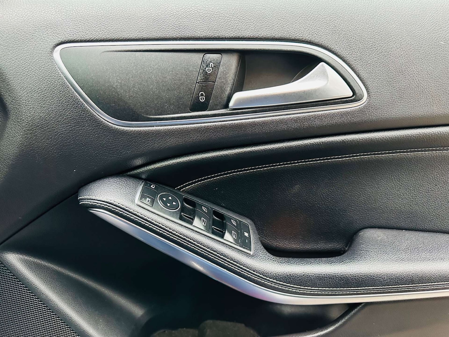 Used Mercedes-Benz A-Class 2018 for sale - 77403464: Photo 21