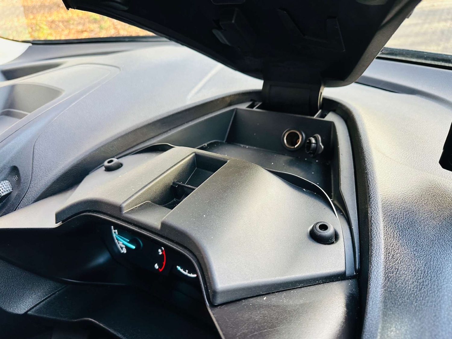 Used Ford Transit Connect 2020 for sale - 76737873: Photo 19