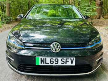 Used Volkswagen Golf 2019 for sale - 74857844: Photo