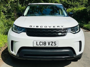 Used Land Rover Discovery 2018 for sale - 78733838: Photo