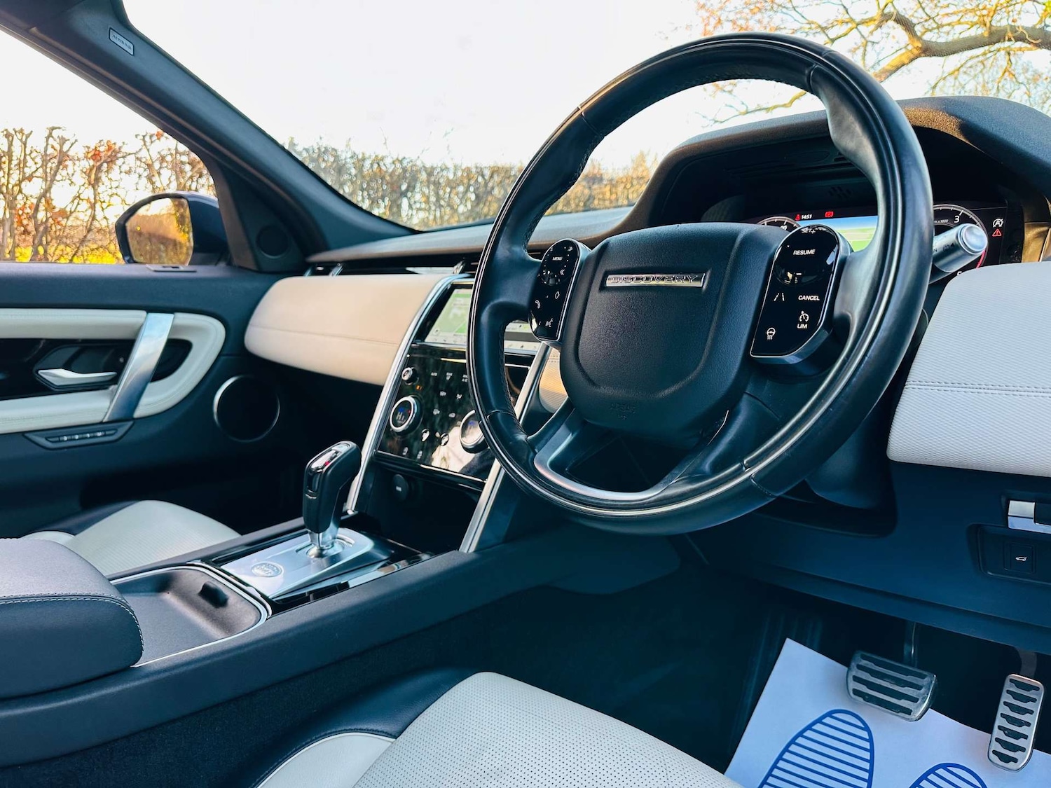 Used Land Rover Discovery Sport 2019 for sale - 76896312: Photo 20