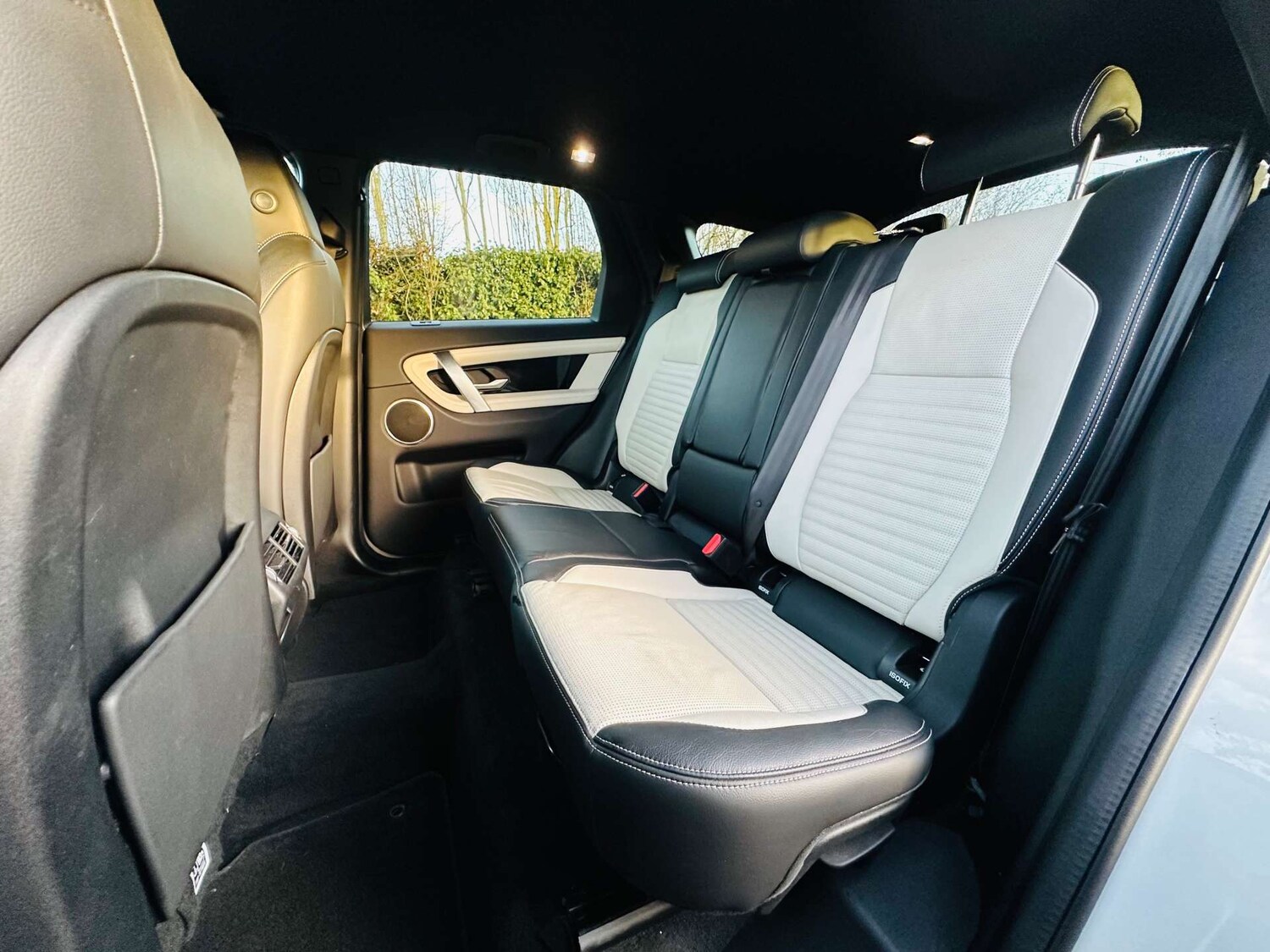 Used Land Rover Discovery Sport 2019 for sale - 76896312: Photo 27