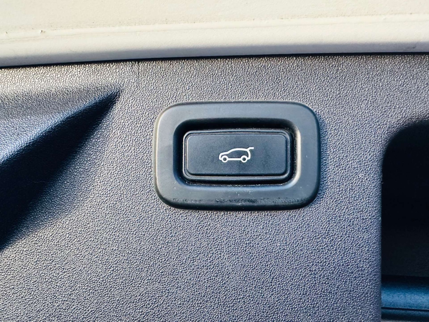 Used Land Rover Discovery Sport 2019 for sale - 76896312: Photo 45