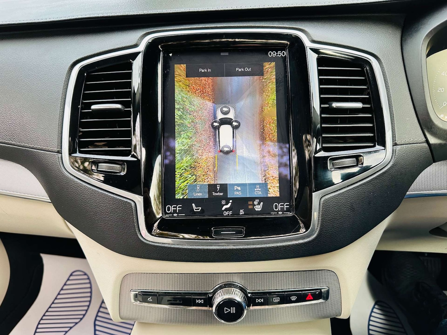 Used Volvo XC90 2019 for sale - 76542268: Photo 17