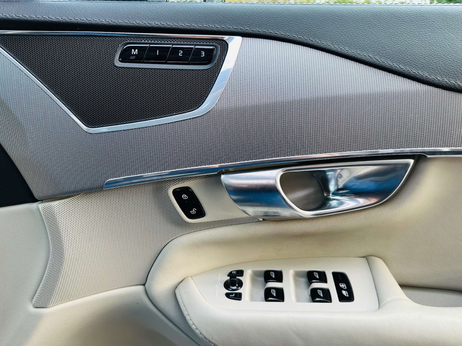 Used Volvo XC90 2019 for sale - 76542268: Photo 26