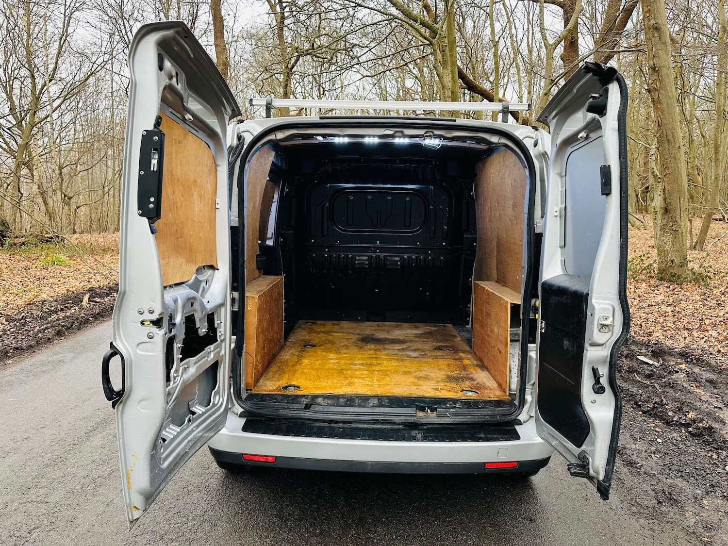 Used Vauxhall Combo 2012 for sale - 77618866: Photo 26