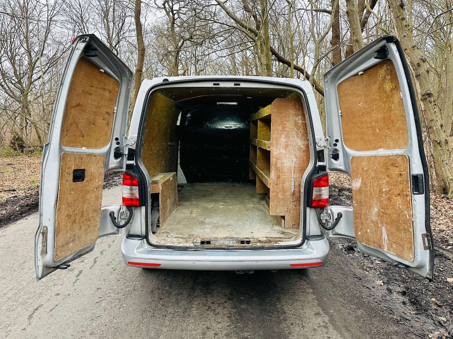 Used Volkswagen Transporter 2015 for sale - 77643152: Photo 30