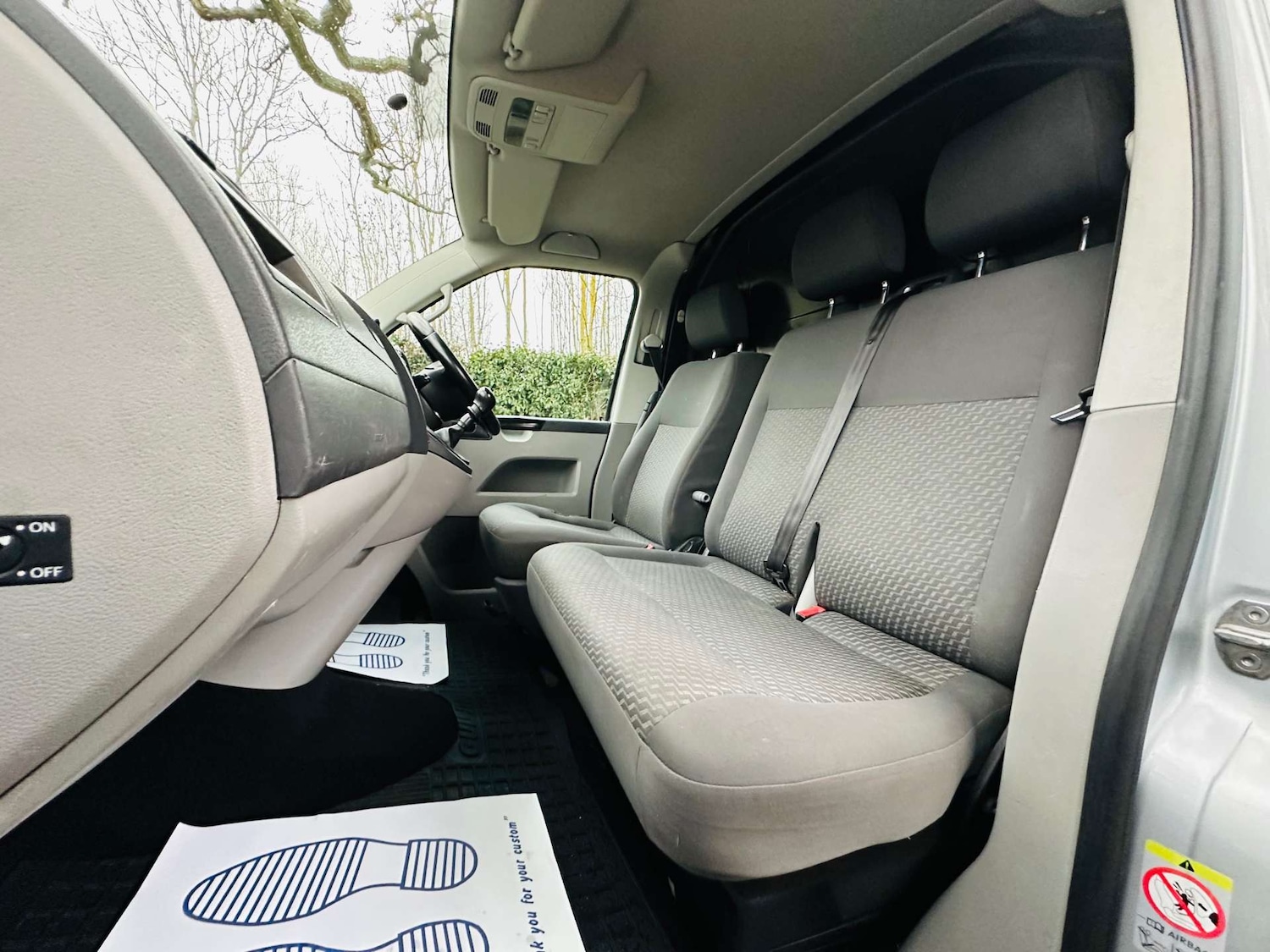 Used Volkswagen Transporter 2015 for sale - 77643152: Photo 8