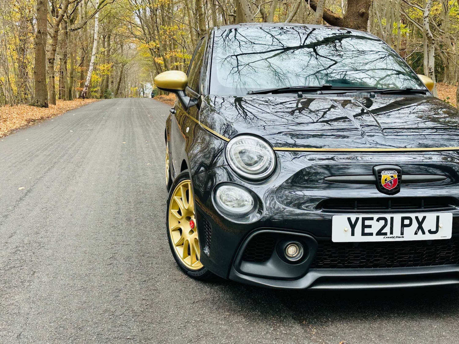 Used Abarth 595 2021 for sale - 76544289: Photo 2