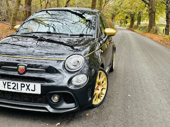 Used Abarth 595 2021 for sale - 76544289: Photo