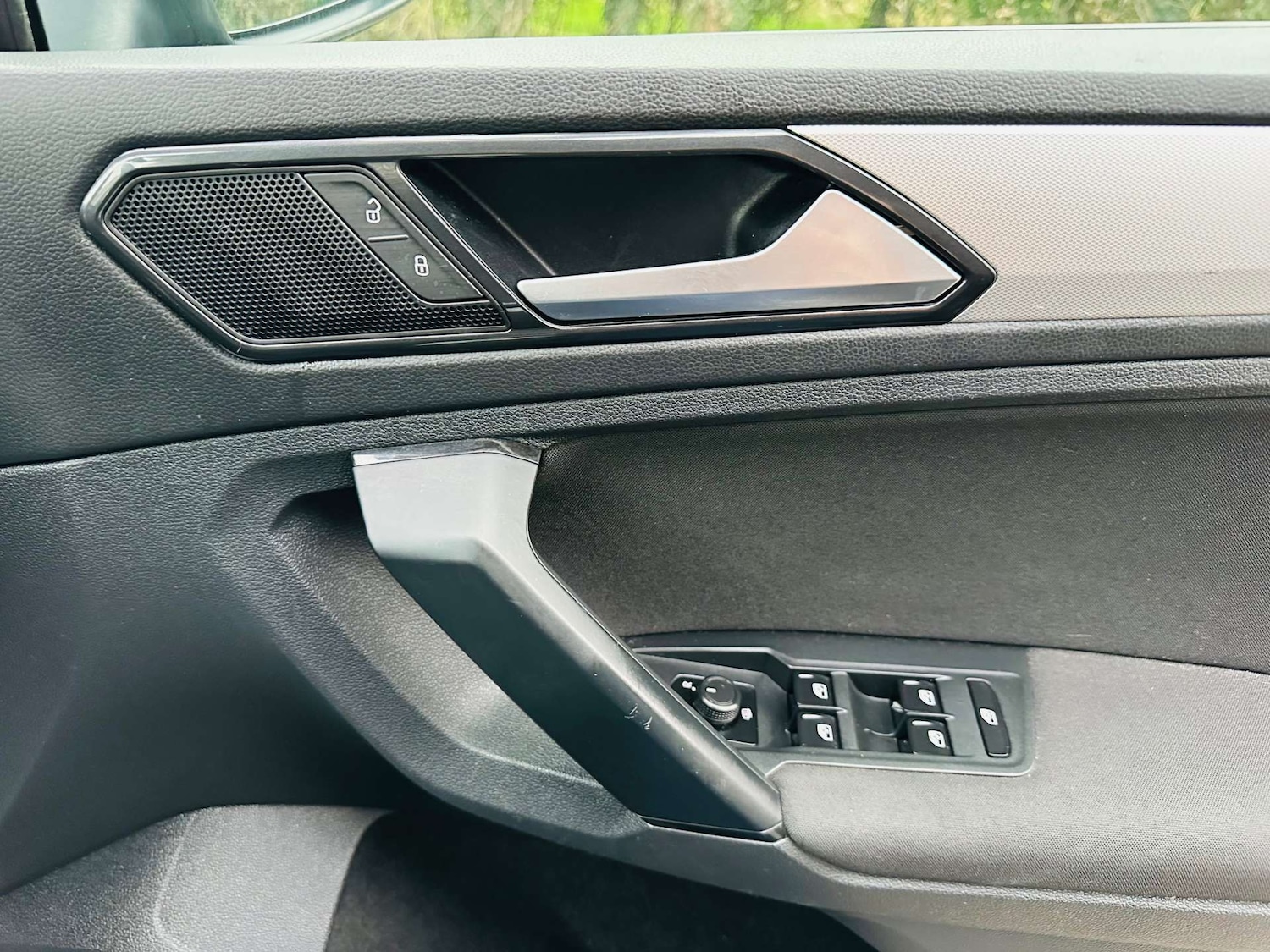 Used Volkswagen Tiguan 2017 for sale - 77850765: Photo 17