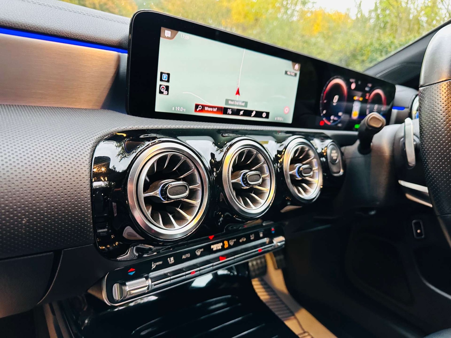 Used Mercedes-Benz CLA 2021 for sale - 76255876: Photo 15