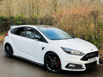 Used Ford Focus 2017 for sale - 76892314: Photo