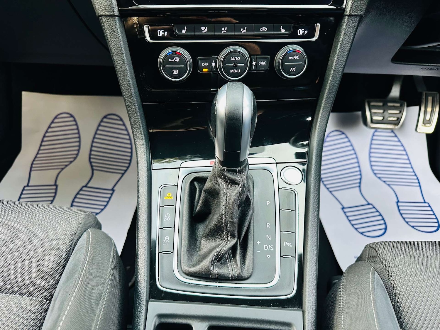 Used Volkswagen Golf 2020 for sale - 76558384: Photo 14