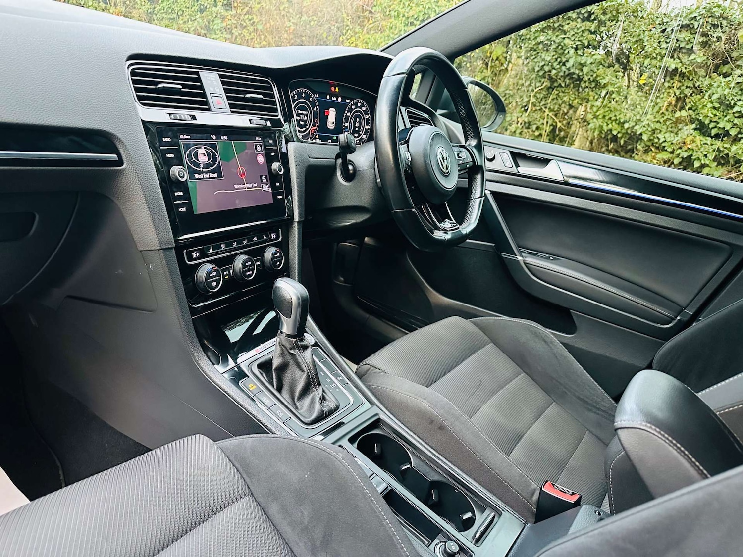 Used Volkswagen Golf 2020 for sale - 76558384: Photo 7