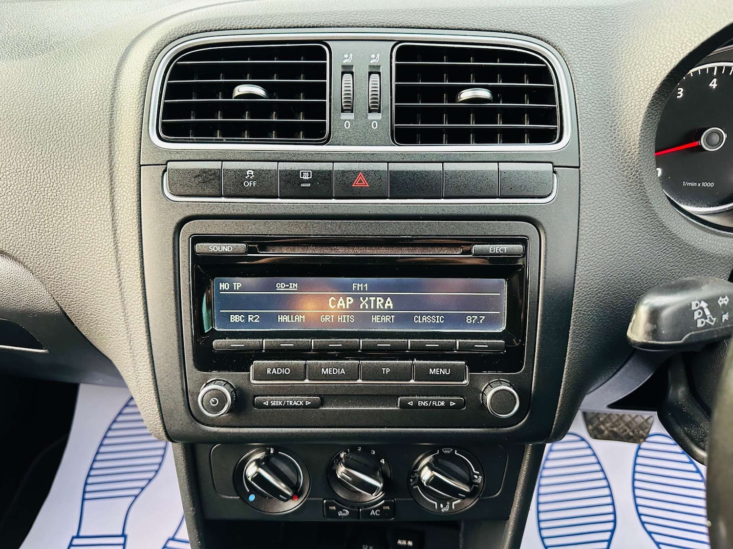 Used Volkswagen Polo 2013 for sale - 77805590: Photo 10