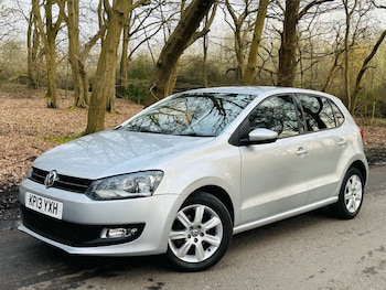 Used Volkswagen Polo 2013 for sale - 77805590: Photo