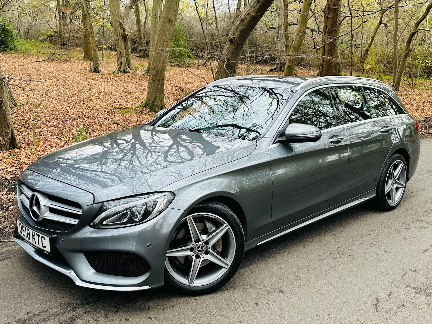 Used Mercedes-Benz C Class 2018 for sale - 76694798: Photo 1