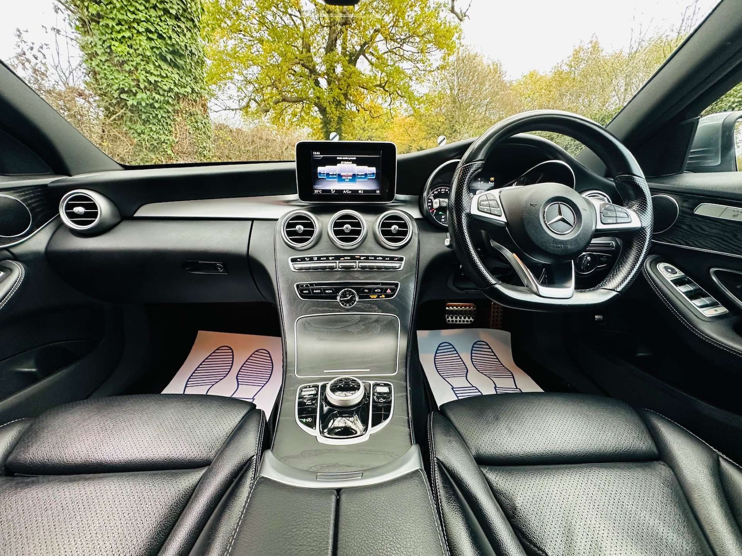 Used Mercedes-Benz C Class 2018 for sale - 76694798: Photo 11