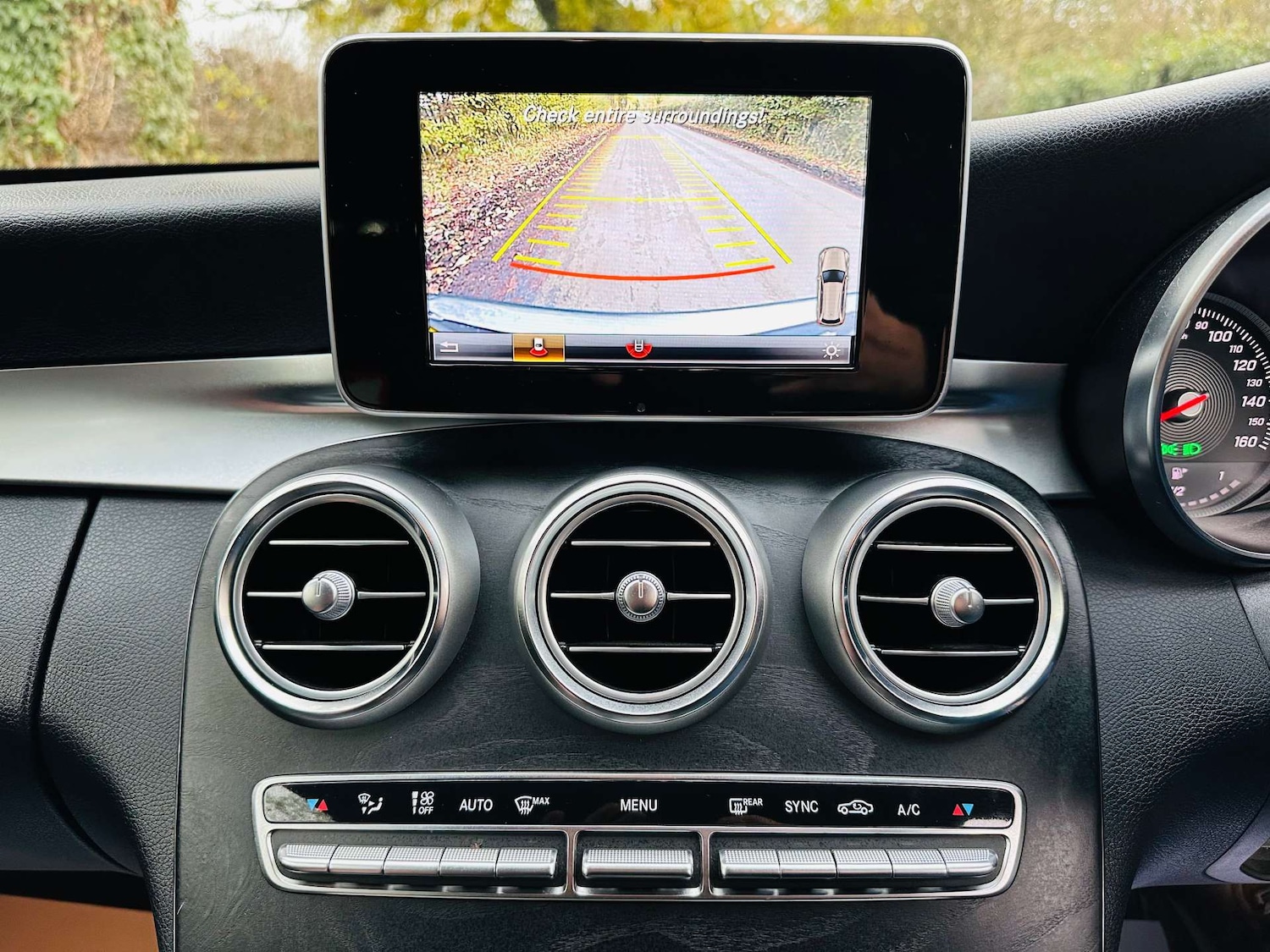 Used Mercedes-Benz C Class 2018 for sale - 76694798: Photo 13