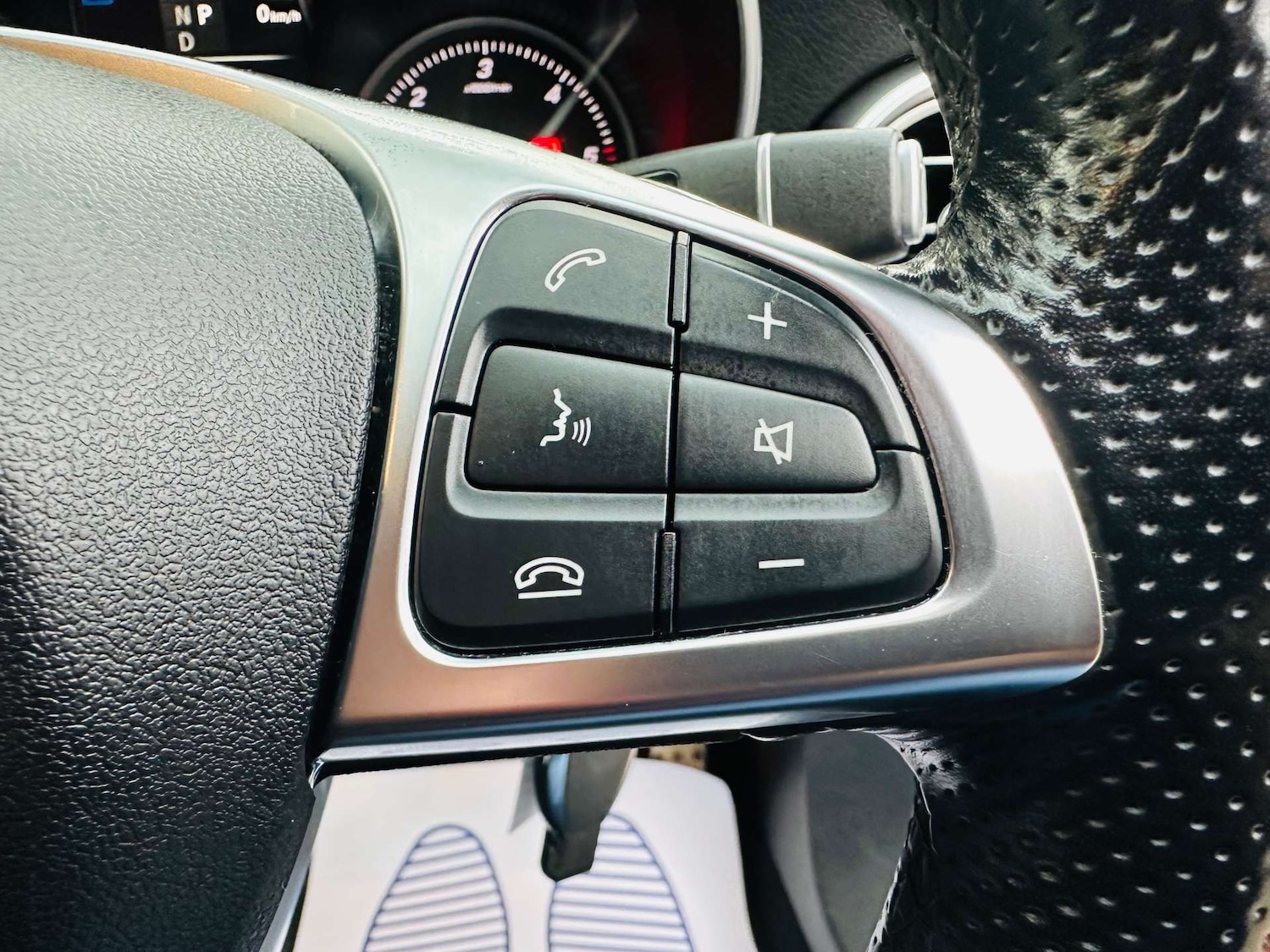 Used Mercedes-Benz C Class 2018 for sale - 76694798: Photo 25