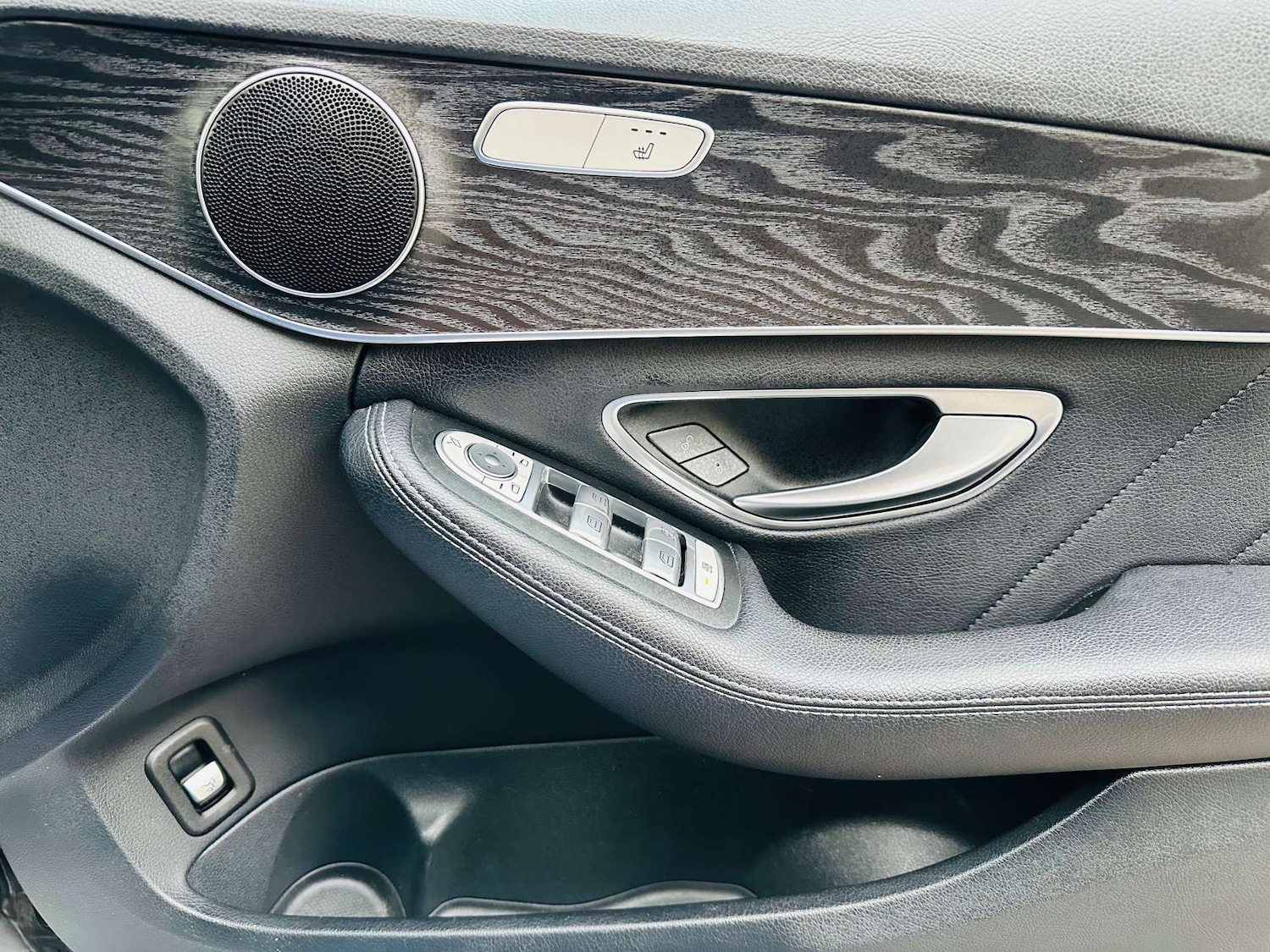 Used Mercedes-Benz C Class 2018 for sale - 76694798: Photo 26