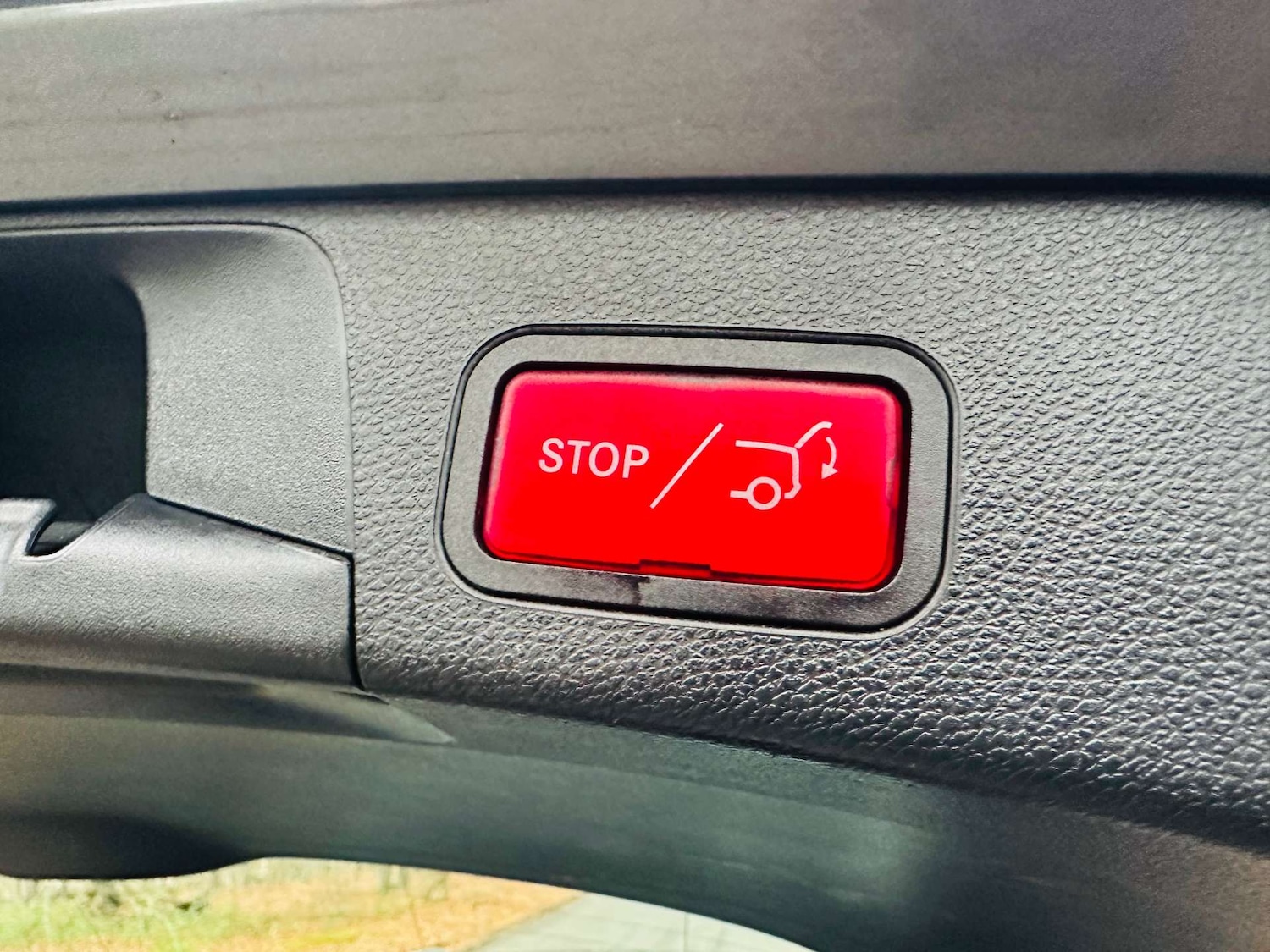 Used Mercedes-Benz C Class 2018 for sale - 76694798: Photo 39