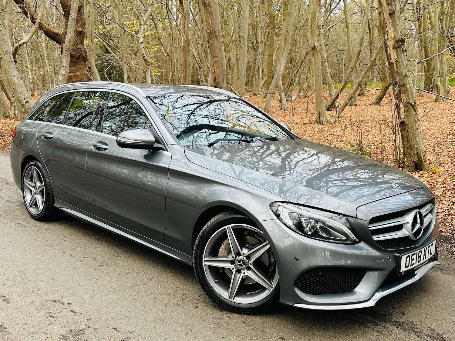 Used Mercedes-Benz C Class 2018 for sale - 76694798: Photo 5