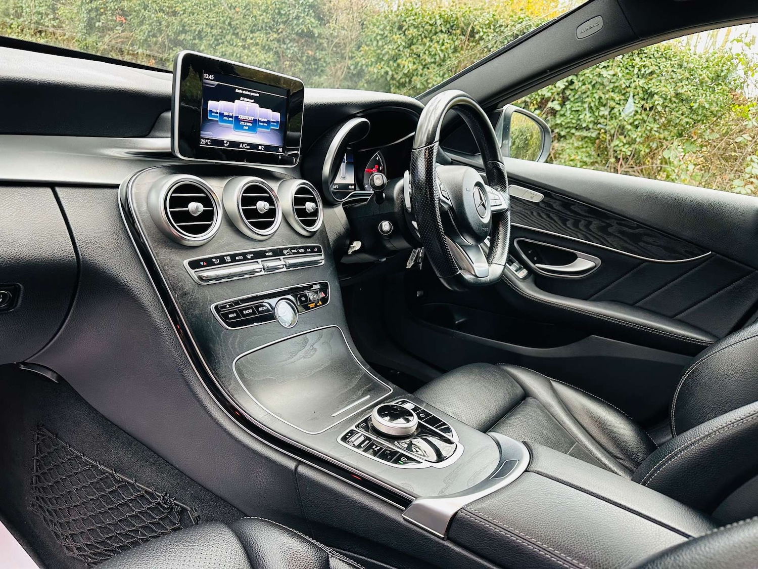 Used Mercedes-Benz C Class 2018 for sale - 76694798: Photo 7