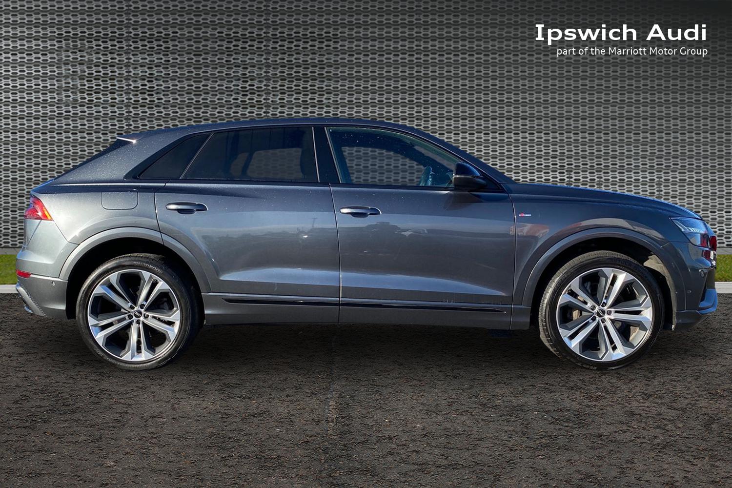 Used Audi Q8 2022 for sale - 76675668: Photo 4