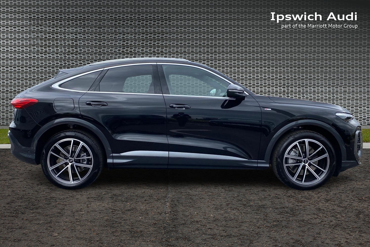 Used Audi Q5 2025 for sale - 76679969: Photo 4