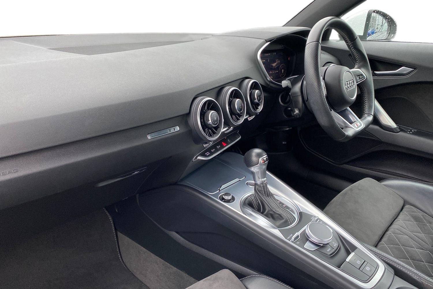 Used Audi TT 2021 for sale - 76674495: Photo 2