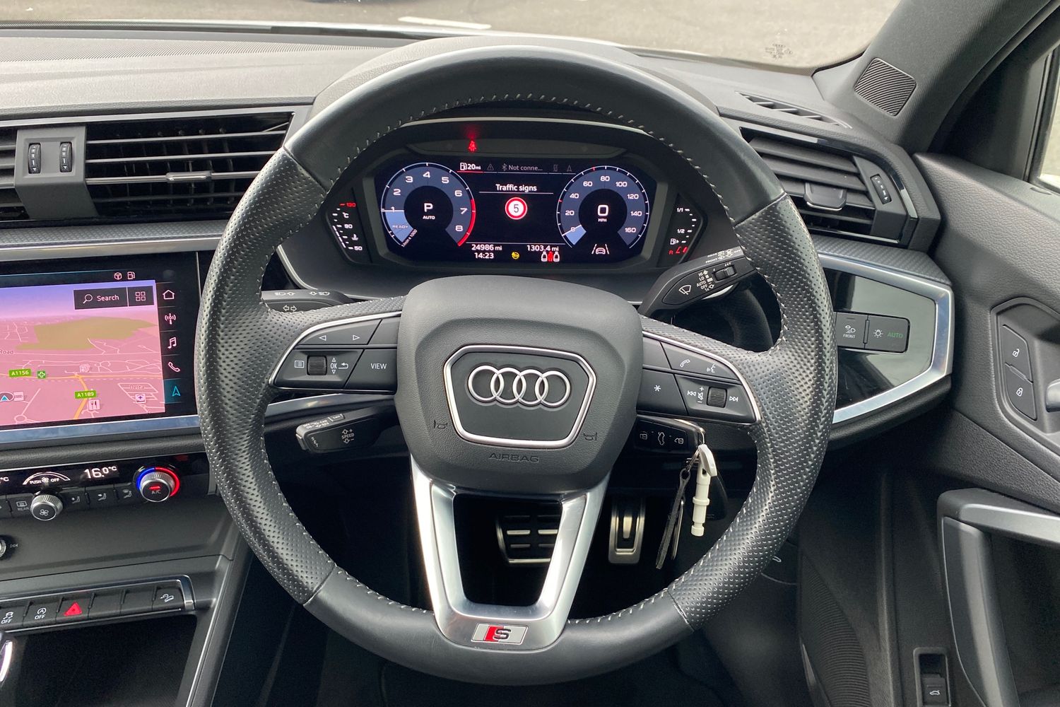 Used Audi Q3 2020 for sale - 77432858: Photo 13