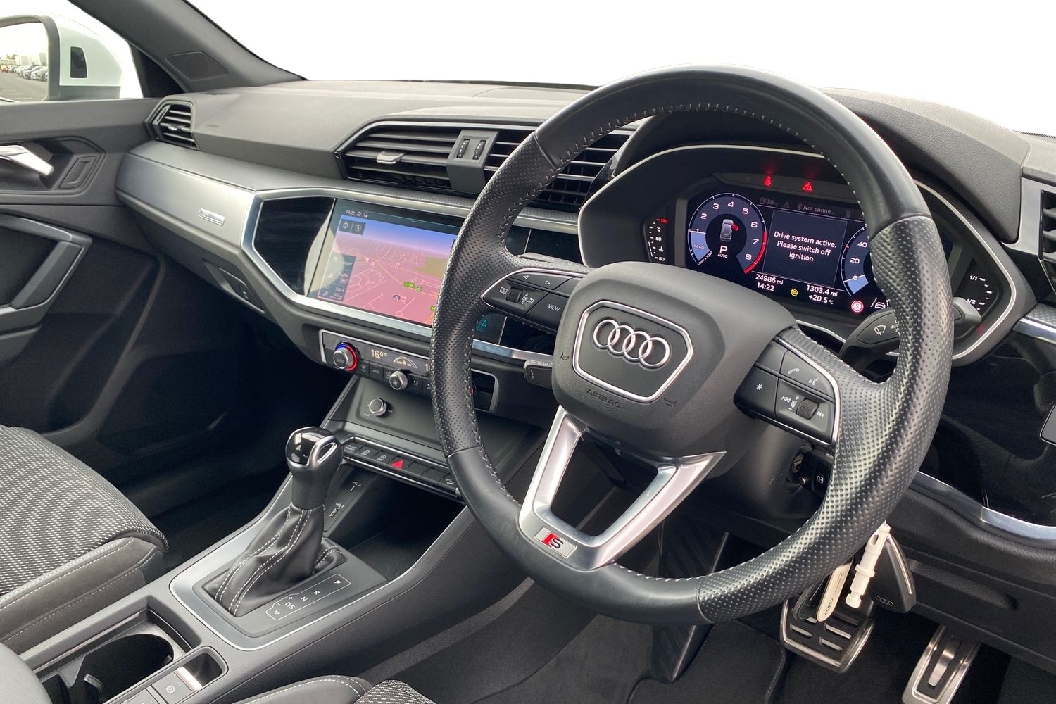 Used Audi Q3 2020 for sale - 77432858: Photo 6