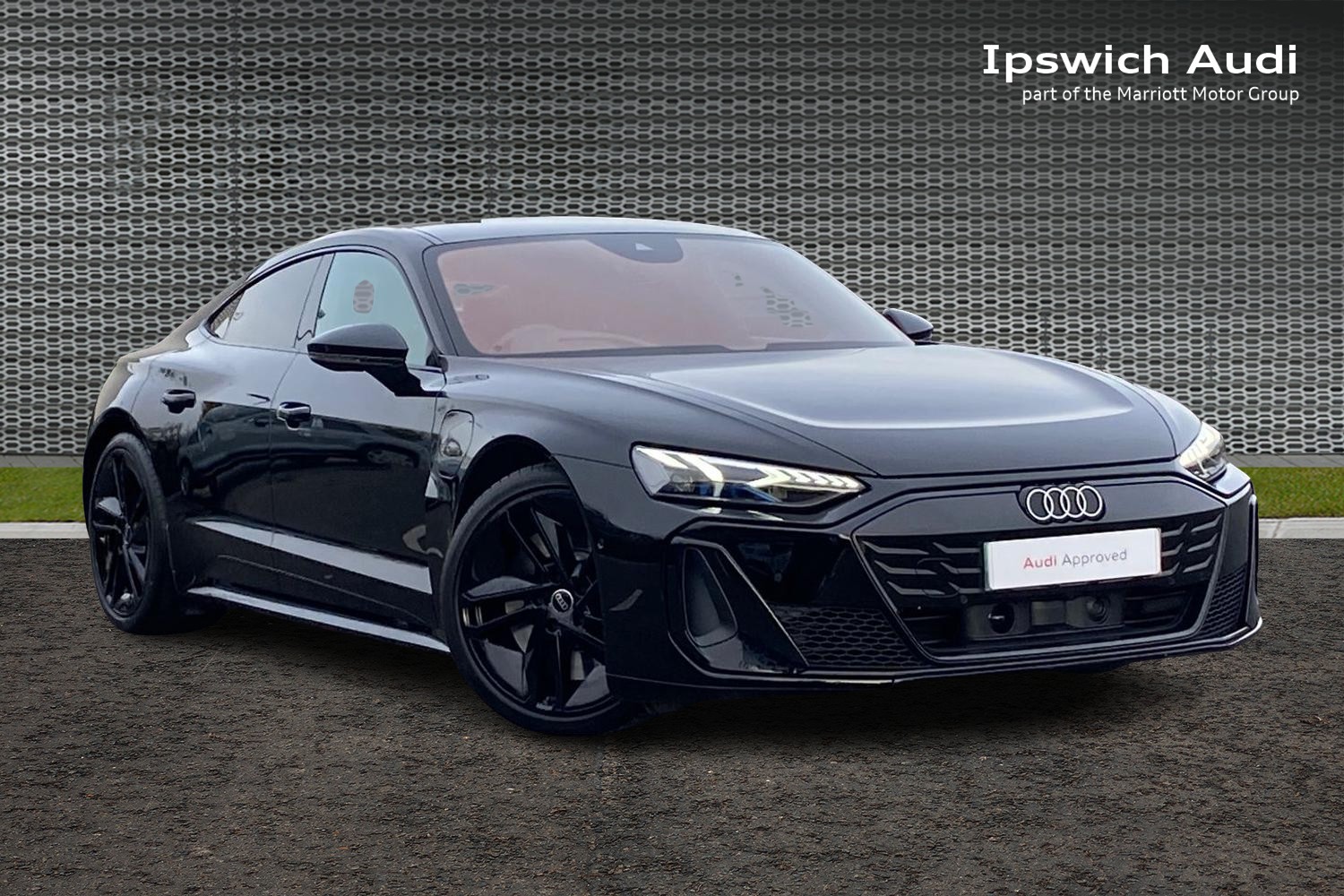 Used Audi e-tron GT 2024 for sale - 76678212: Photo 1