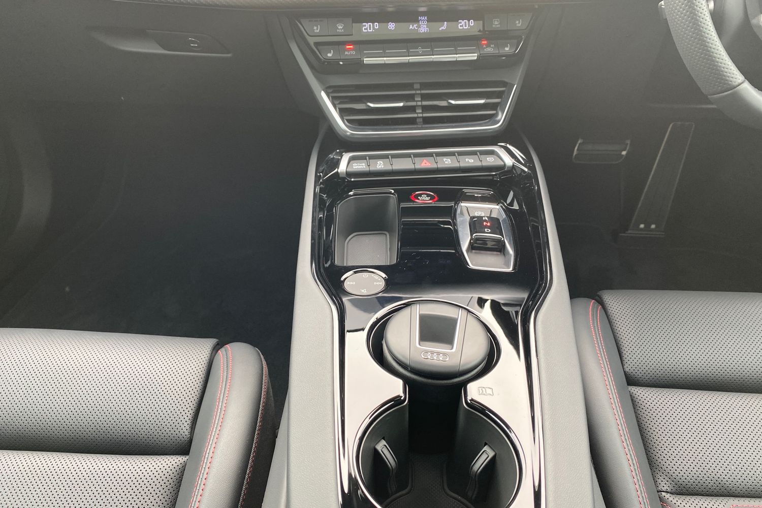 Used Audi e-tron GT 2024 for sale - 76678212: Photo 23