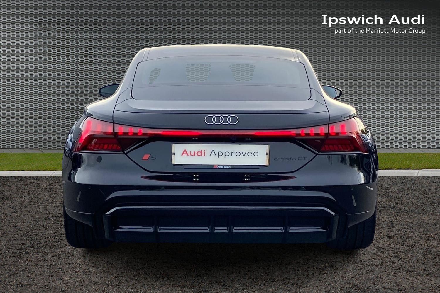 Used Audi e-tron GT 2024 for sale - 76678212: Photo 9