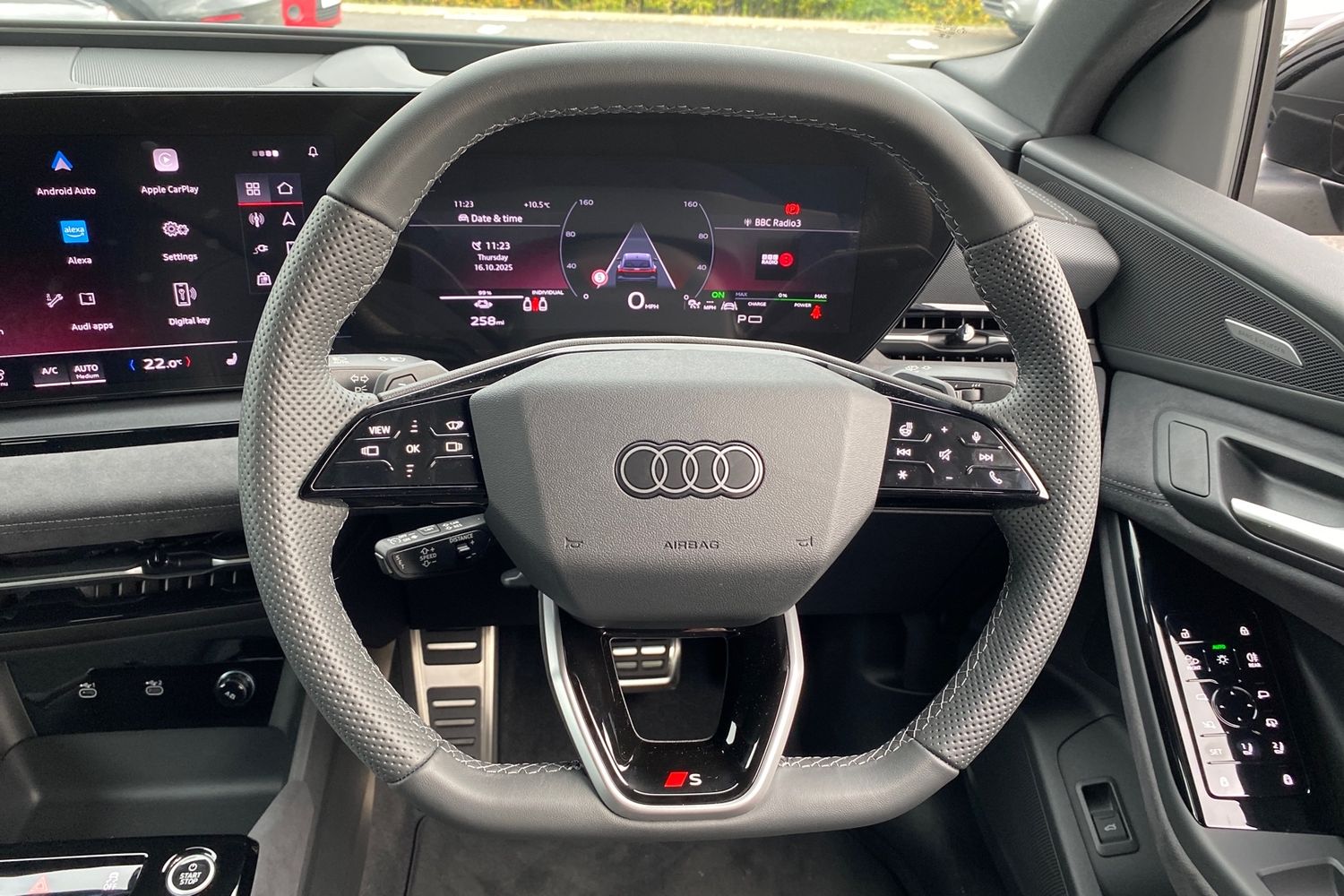 Used Audi Q6 e-tron 2025 for sale - 78139702: Photo 13