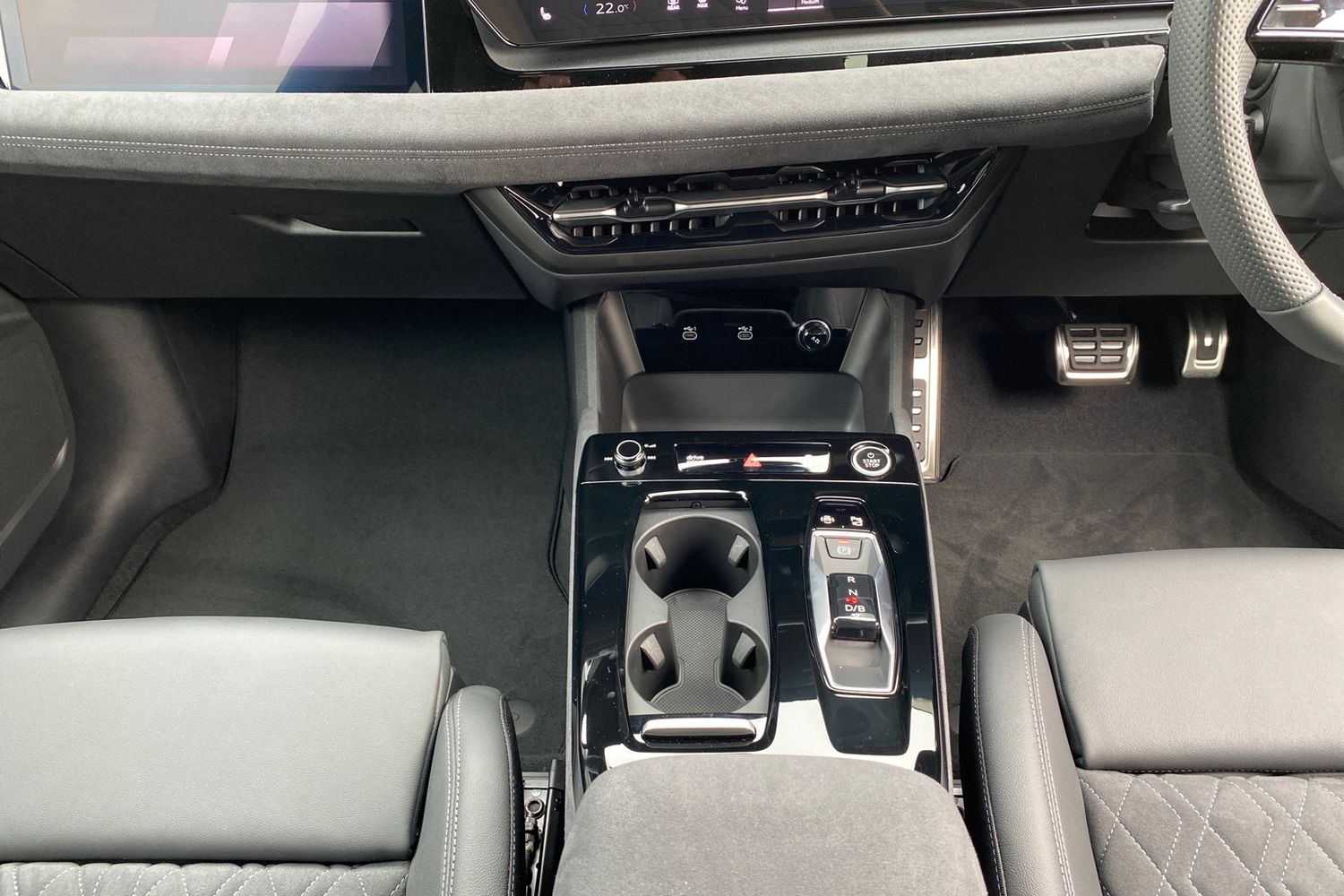 Used Audi Q6 e-tron 2025 for sale - 78139702: Photo 23