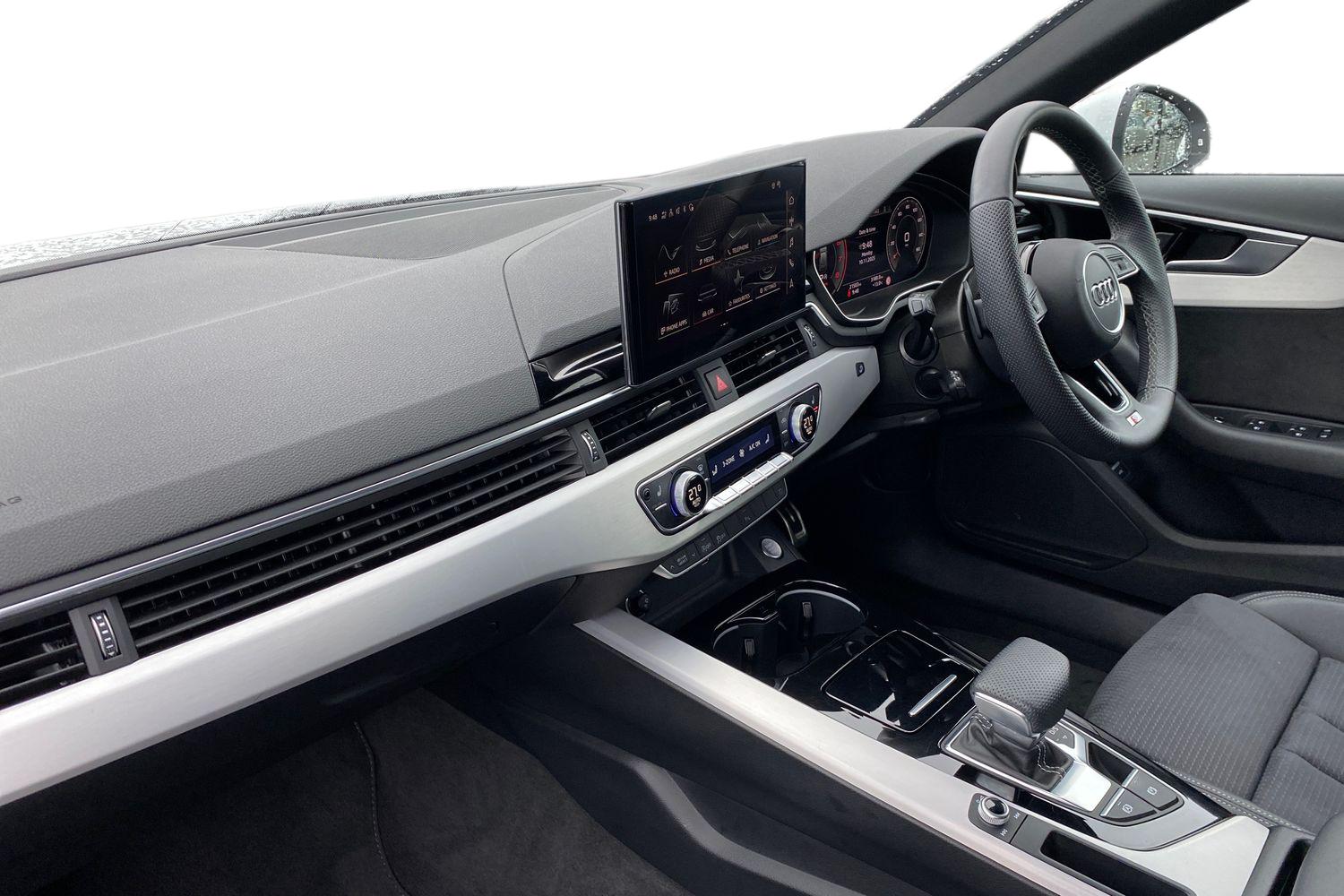 Used Audi A4 2023 for sale - 76676422: Photo 2