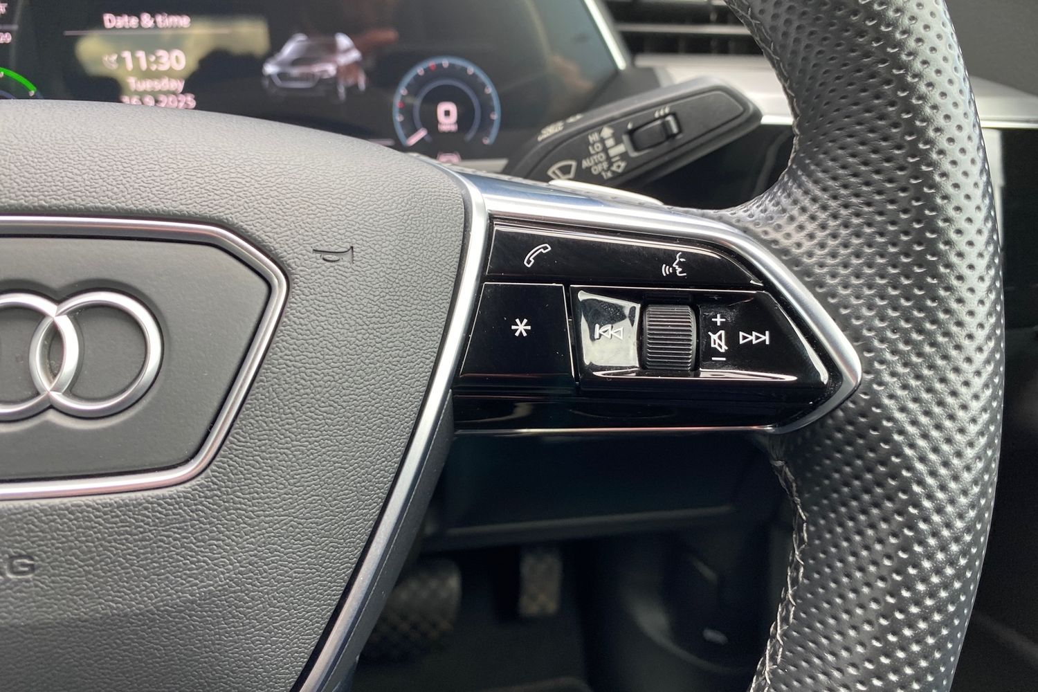 Used Audi e-tron 2021 for sale - 76680765: Photo 15