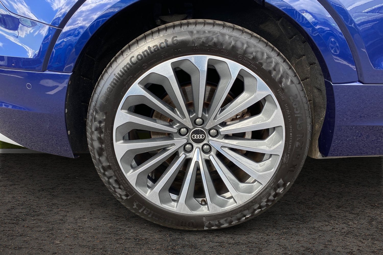 Used Audi e-tron 2021 for sale - 76680765: Photo 5