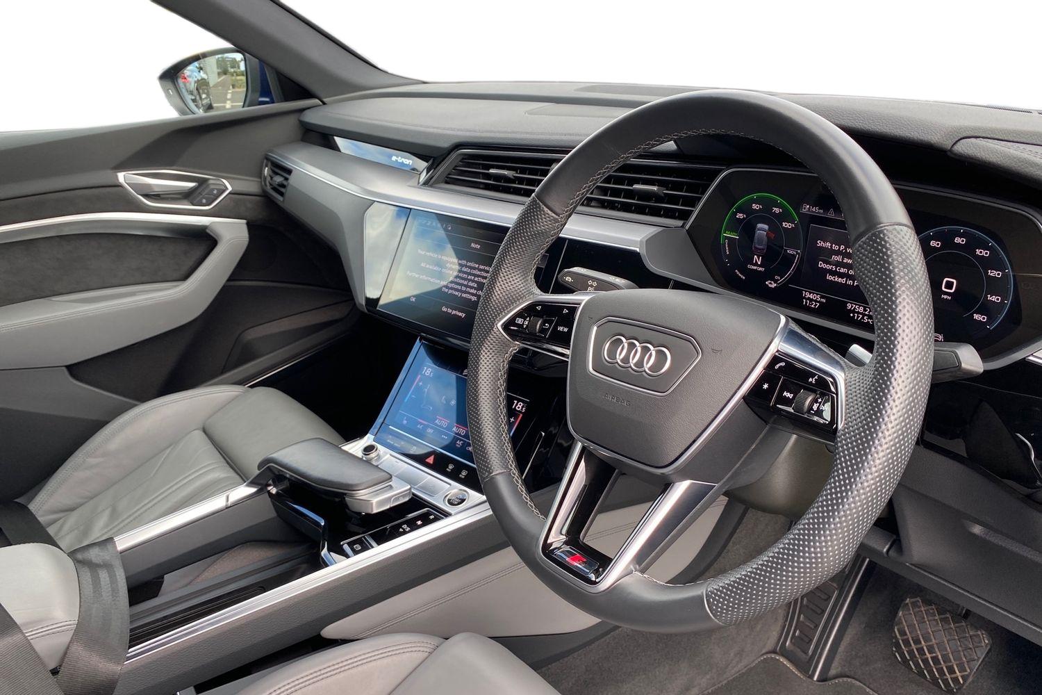 Used Audi e-tron 2021 for sale - 76680765: Photo 6