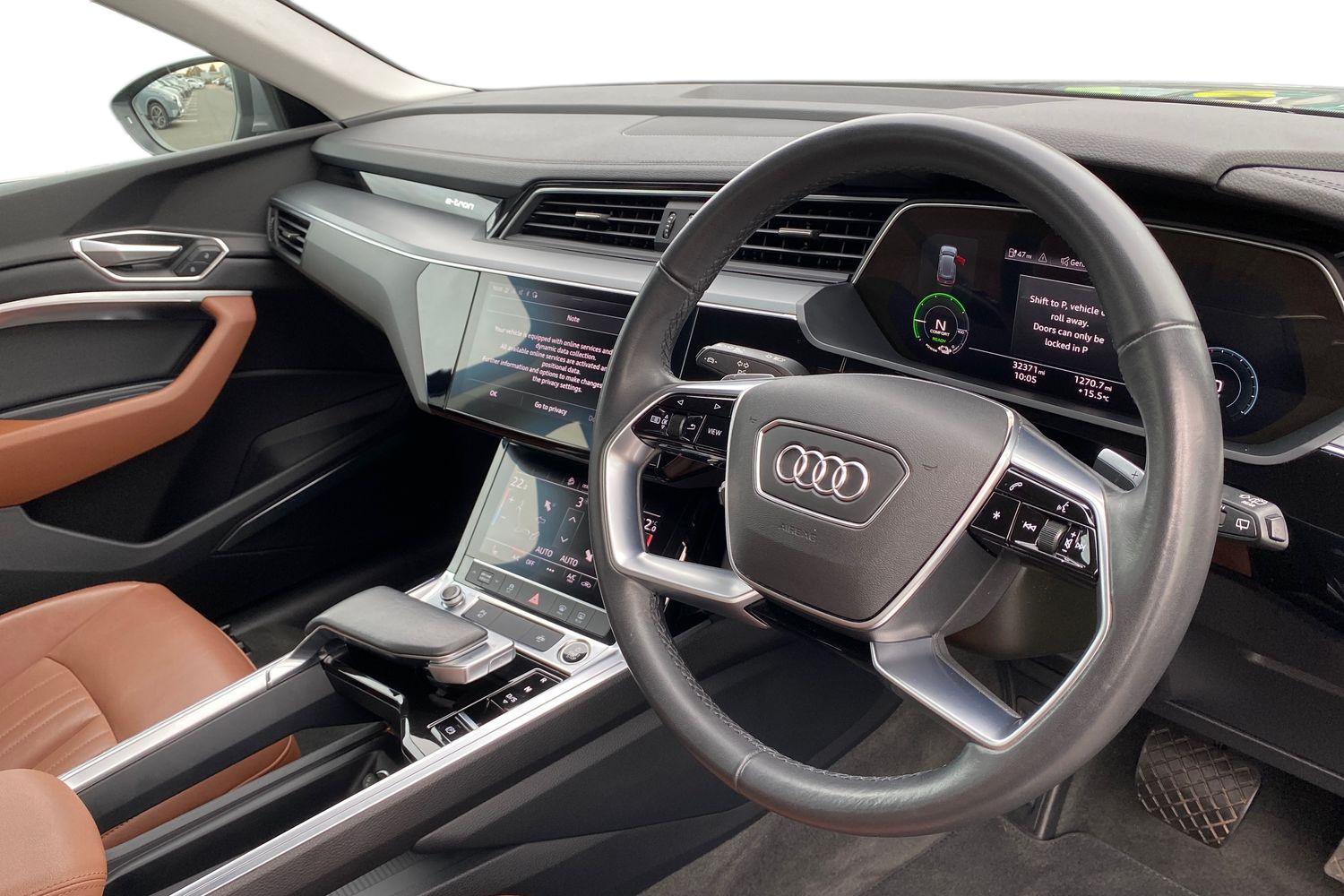 Used Audi e-tron 2022 for sale - 76675273: Photo 6