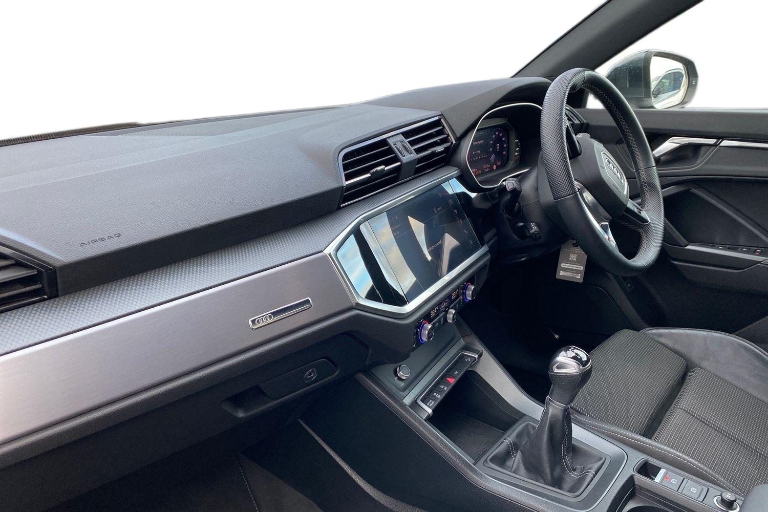 Used Audi Q3 2022 for sale - 76256817: Photo 2